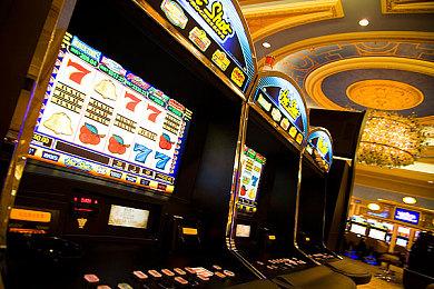 SE旗下TRPG题材卡牌游戏《卡牌之声 残次的巫女》今日于steam平台发售